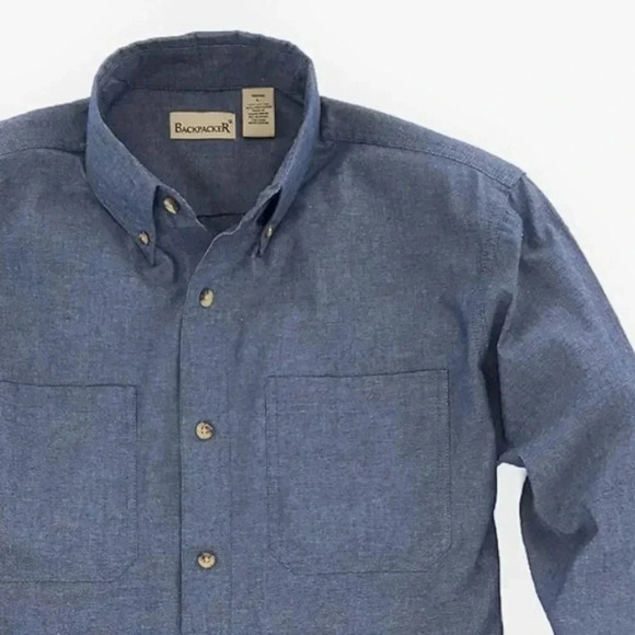 {Backpacker} Wrinkle Free Chambray Shirt in Navy (Size S) - Picture 3 of 11